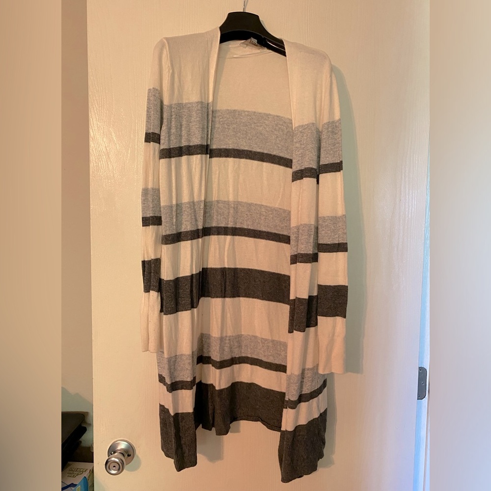 Loft Cardigan - Medium